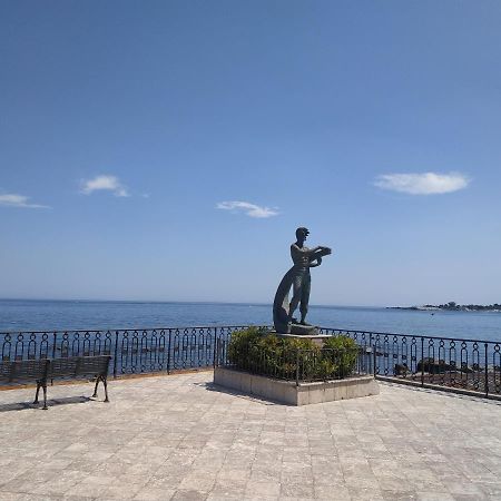 Suite Sul Mare 贾迪尼-纳克索斯 外观 照片